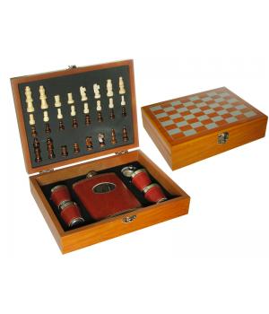 Набор шахмат с фляжкой (4 рюмки) 3761